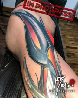 fourteenth sitting Full color biomech leg sleeve tattoo. Blue metallic surfaces with warm lights inside. Masterfully done by Jerry Magni Tattoo artist, one of the best Italian tattoo artist; Milano, Bergamo, Lugano, Italy Lombardy.