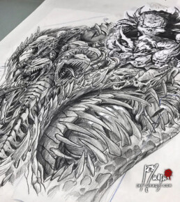 Disegno per estensione Tatuaggio horror tutta manica in bianco e nero con tema bio organico demoniacoeseguito da Jerry Magni. Miglior tatuatore Bergamo, Milano, Brescia, Varese, Como, Lecco, Lombardia, Veneto, Piemonte, Emilia Romagna, Friuli, Italia