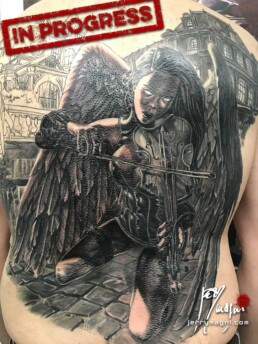 quarta seduta tatuaggio su schiena
