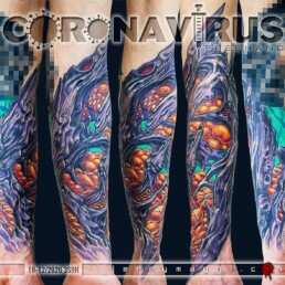 Tatuaggio Bio-organico astratto a colori. realizzato completamente a mano libera da Jerry Magni, miglior tatuatore Bergamo, Milano, Crema, Cremona, Varese, Mantova, Lecco, Verona, Vicenza, Brescia.