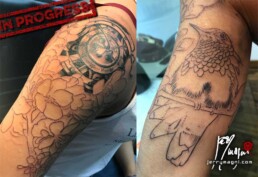 prima seduta Tatuaggio realistico a mezza manica a colori, fiori di ciliegio, colibrì, orologio, decorazione, femminile. Jerry Magni Tattoo Artist Bergamo. La Decima arte. Bergamo, Milano, tatuatore, migliore, Brescia, Lombardia, Monza, Lecco, Como, provincia