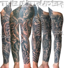manica tatuata con biomeccanico in bianco e nero realizzato in due fasi distinte e separate da 10 anni l'una dall'altra. Realizzato magistralmente da uno dei migliori tatuatori italiani, Jerry Magni, Bergamo, Milano, Brescia, Crema, Mantova, Vicenza, Verona, Varese, Lecco, Como.