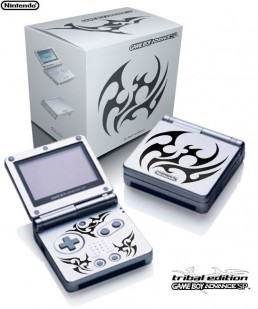 design del game boy tribal edition. Jerry Magni. 2004